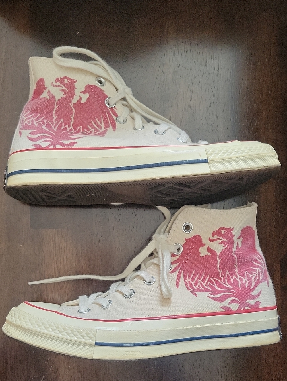 Converse Off-White High-Top Gamecock Dragon Sneakers size 7 Women's